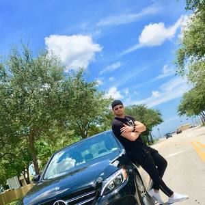 Meet your Posher, Ariel